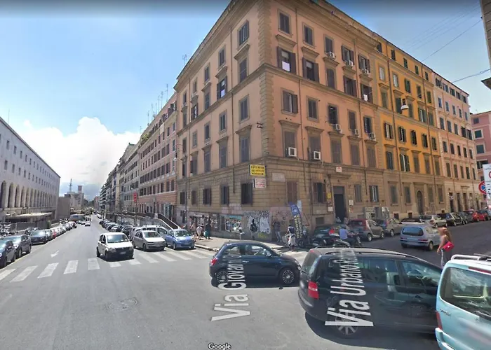 Rossi Hotel 2*
